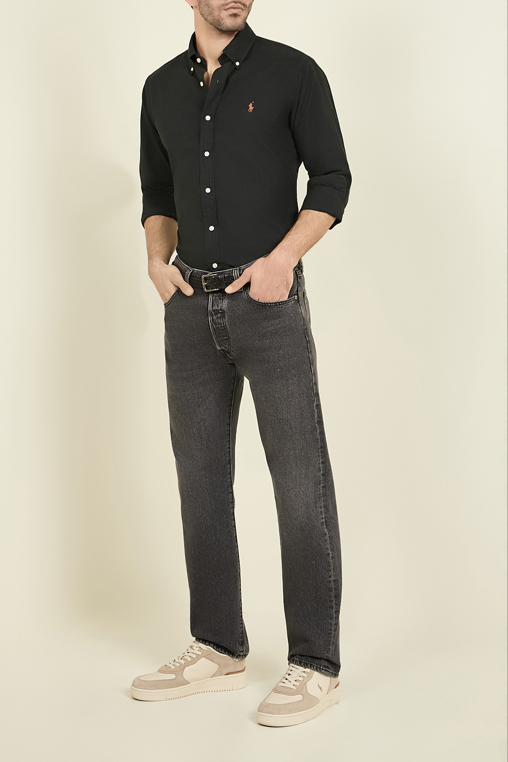 חולצה מכופתרת